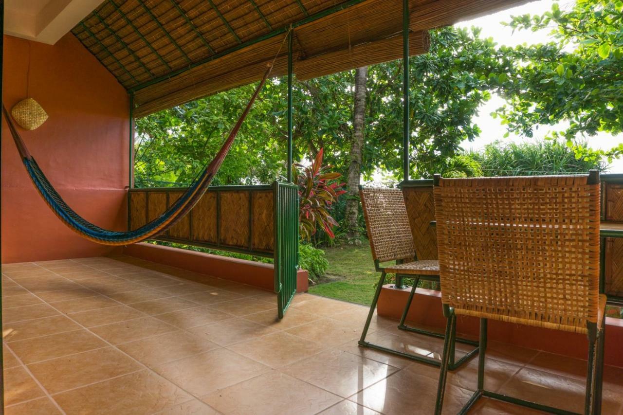 Hangout Beach Resort Caticlan Luaran gambar