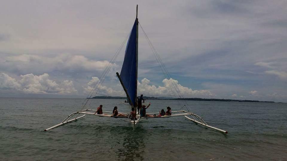 Hangout Beach Resort Caticlan Luaran gambar