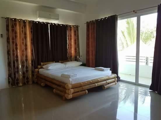Hangout Beach Resort Caticlan Luaran gambar